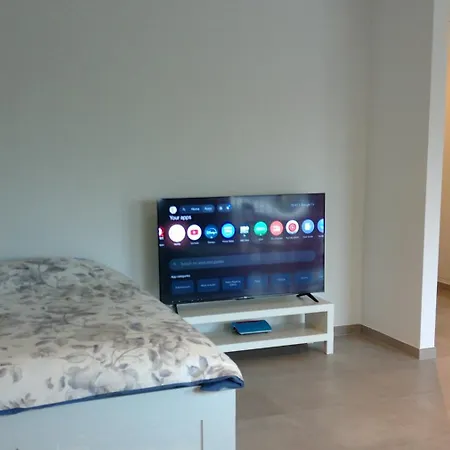 Stylish At Gare * لوكسمبورغ