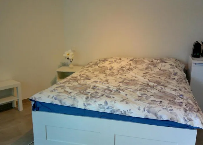 Stylish At Gare Люксембург